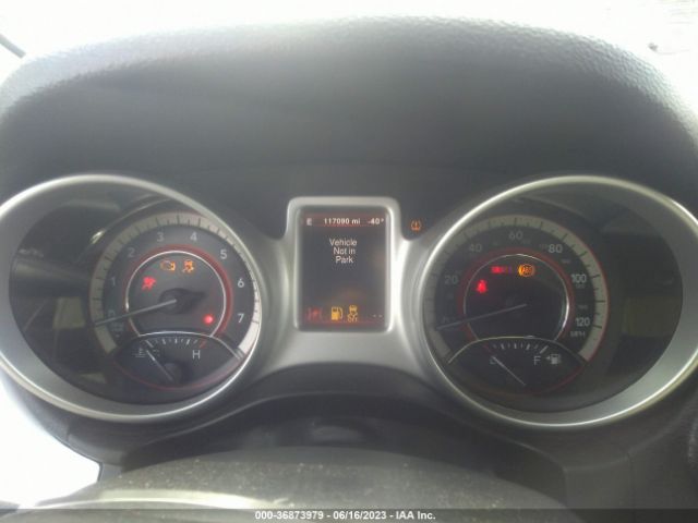 3C4PDCGBXHT566175 Dodge Journey Crossroad