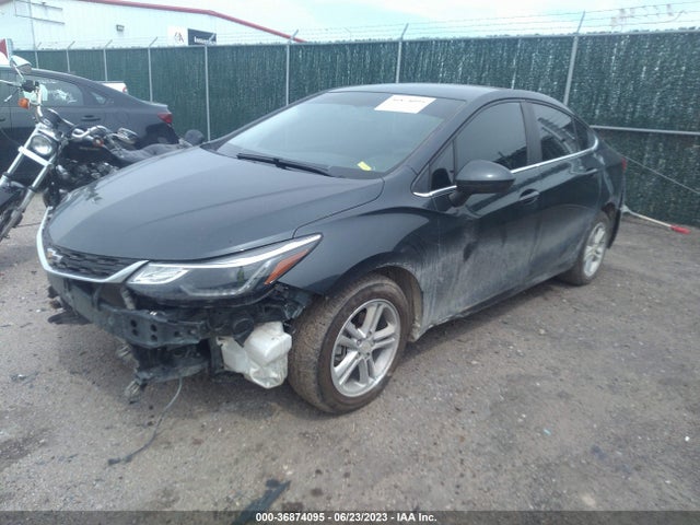 Chevrolet CRUZE LT 2017 3G1BE5SM9HS560992 Image 2