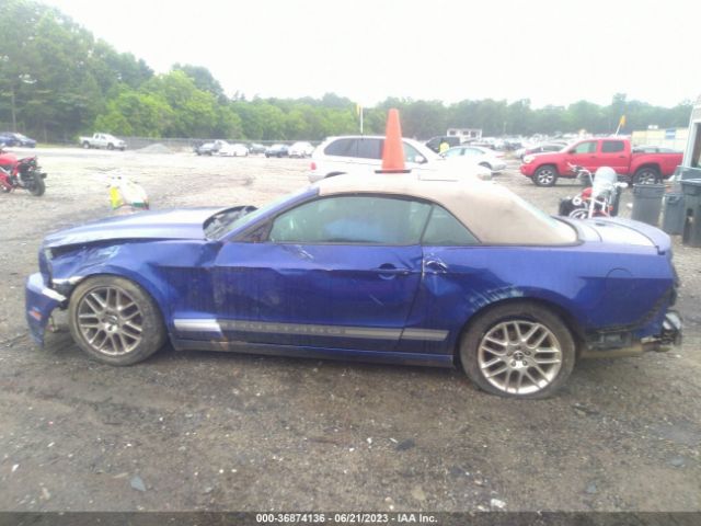 1ZVBP8EM8E5258708 Ford Mustang V6