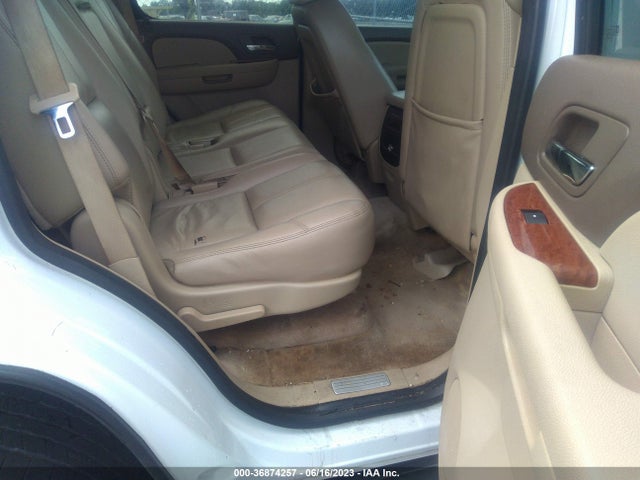2008 GMC YUKON SLT W/4SA VIN: 1GKFC13068R100571