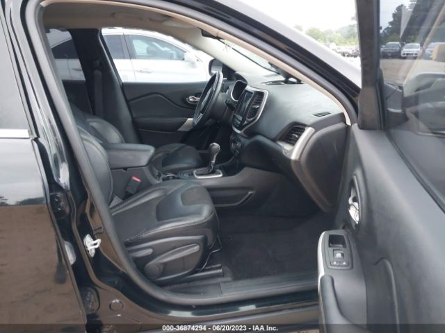 1C4PJLLB2JD553866 Jeep Cherokee Latitude Plus