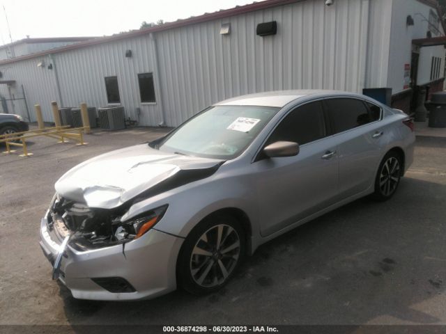 1N4AL3AP8HC122033 Nissan Altima 2.5 Sr