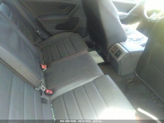 3VW4T7AU9GM047664 Volkswagen Golf Gti Se