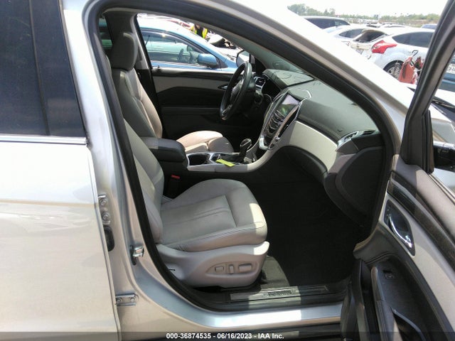 3GYFNBE33FS595786 Cadillac Srx Luxury Collection