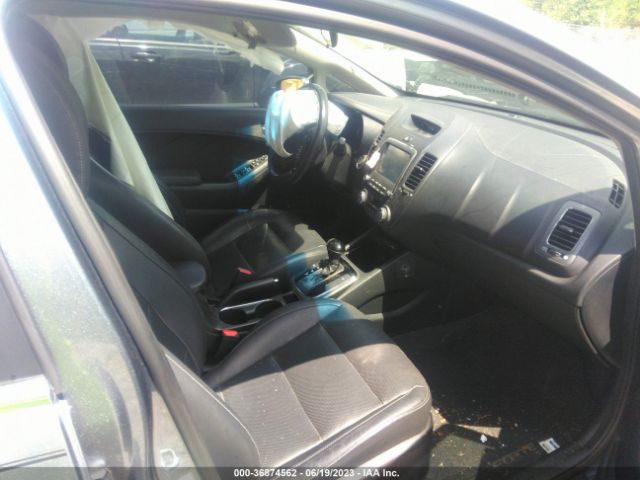 3KPFL4A8XHE005609 KIA FORTE EX