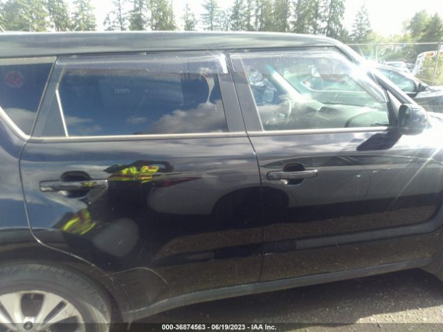KNDJP3A52F7209865 KIA SOUL +