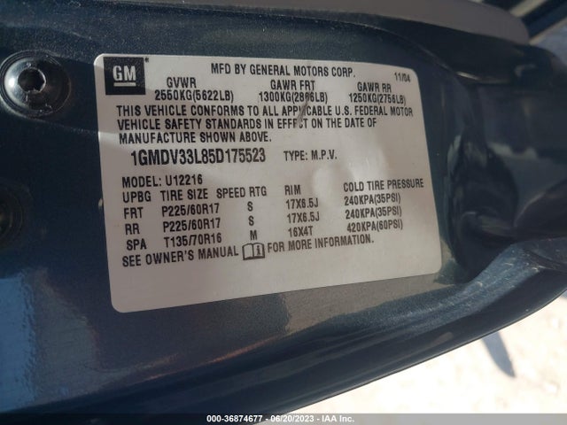 2005 PONTIAC MONTANA SV6 W/1SB PKG VIN: 1GMDV33L85D175523