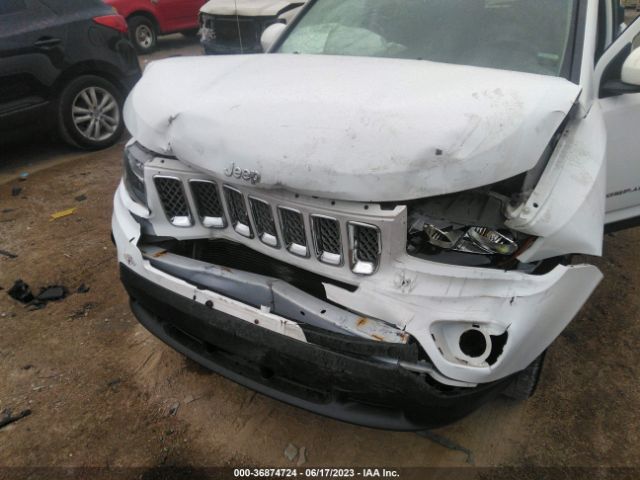 1C4NJDEB8HD167585 Jeep Compass Latitude