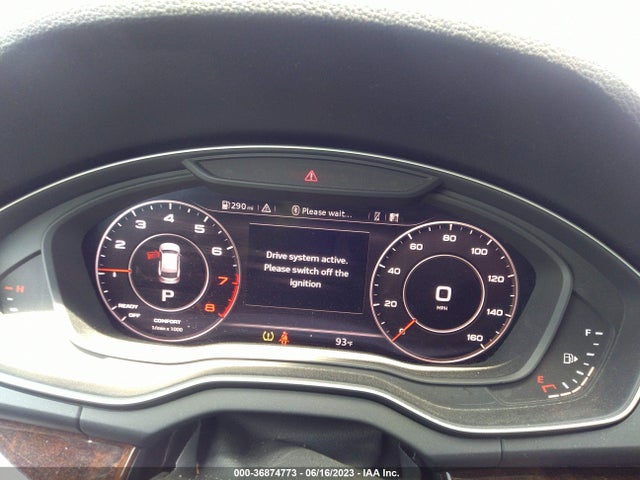 WA1BNAFY8J2044308 Audi Q5 Premium Plus