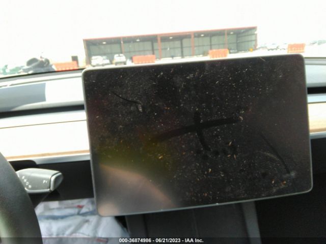 7SAYGDEF5NF565049 Tesla Model Y Performance