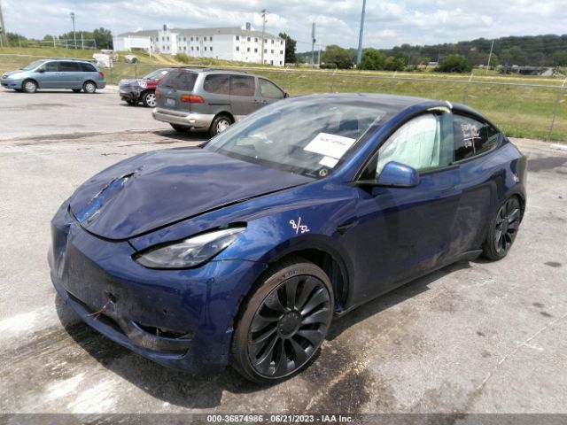 7SAYGDEF5NF565049 Tesla Model Y Performance