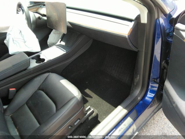 7SAYGDEF5NF565049 Tesla Model Y Performance