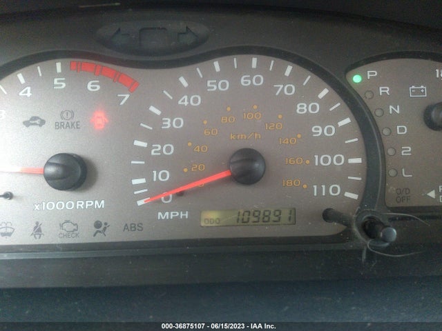 2003 TOYOTA SEQUOIA SR5 VIN: 5TDBT44AX3S152024