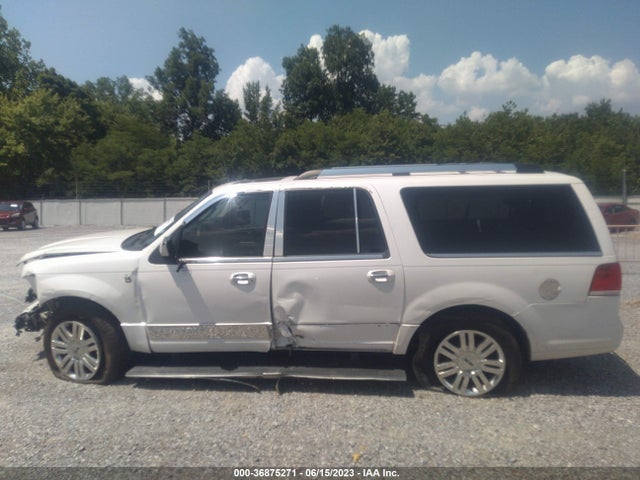 2015 Lincoln Navigator, VIN: 5LMJJ3JT6FEJ08817