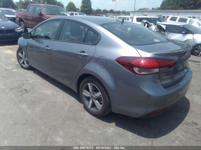 3KPFL4A78JE266489 KIA FORTE S