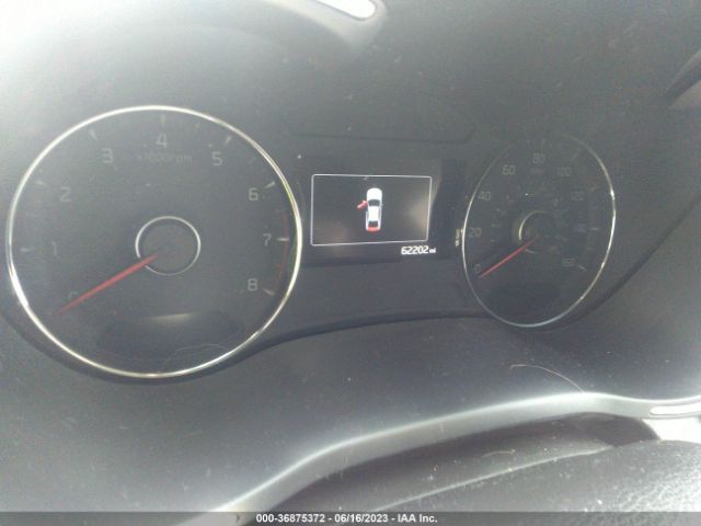 3KPFL4A78JE266489 KIA FORTE S