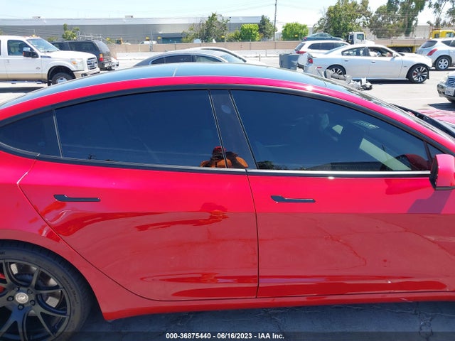 Tesla Model 3 Performance 2022 5YJ3E1EC6NF360745 Image 13
