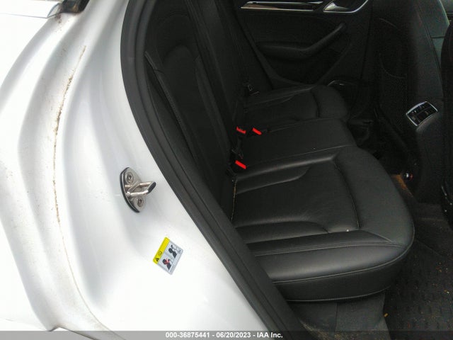 WA1GCCFS7HR008985 Audi Q3 Prestige