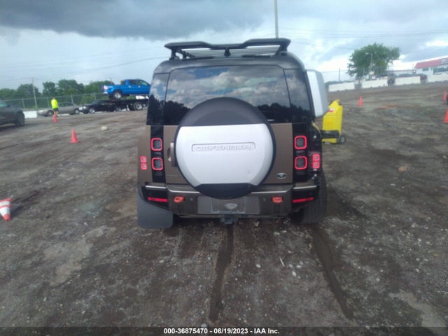 2021 Land Rover Defender, VIN: SALEX7RUXM2035437