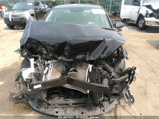 2018 HYUNDAI ELANTRA SEL VIN: 5NPD84LF0JH392550