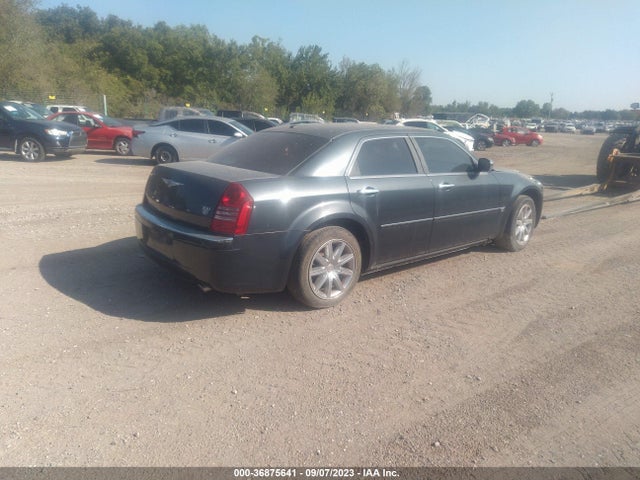 2007 CHRYSLER 300 C VIN: 2C3KA63H07H684939