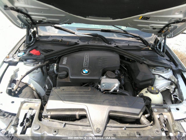 WBA8E1G51JNU91921 BMW 3 Series 320i