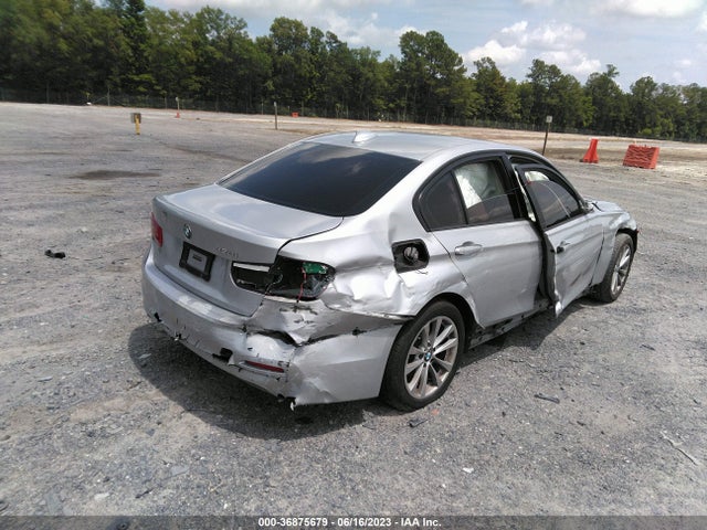 WBA8E1G51JNU91921 BMW 3 Series 320i