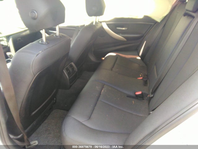 WBA8E1G51JNU91921 BMW 3 Series 320i