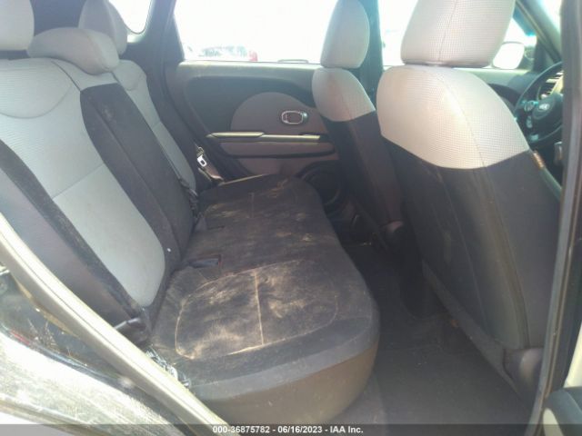 KNDJN2A28F7112871 KIA Soul Base