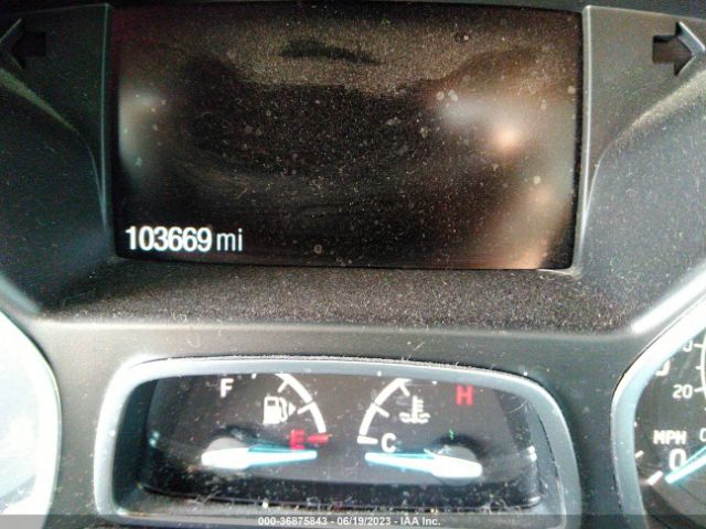1FMCU9GD6JUC27133 Ford ESCAPE SE