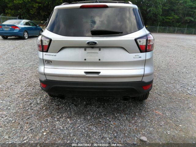 1FMCU9GD6JUC27133 Ford ESCAPE SE