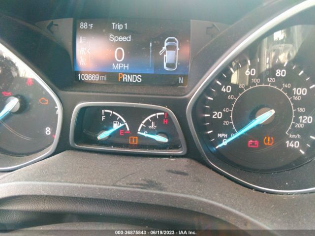 1FMCU9GD6JUC27133 Ford ESCAPE SE