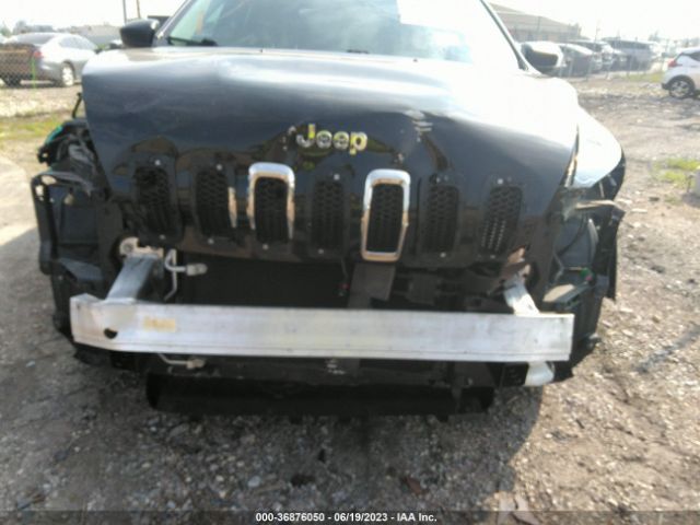 1C4PJMAB6GW210399 Jeep Cherokee Sport