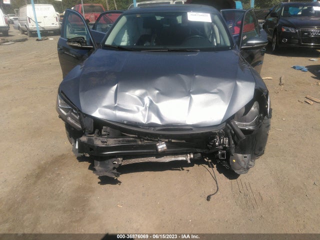 1VWBA7A34JC016920 Volkswagen Passat 2.0t Se
