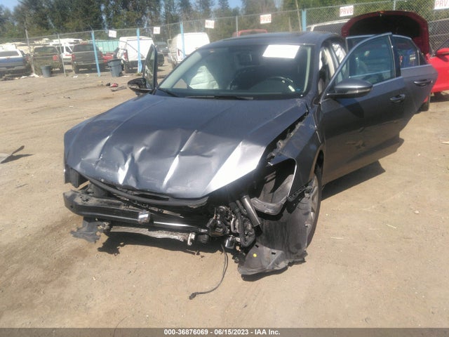 1VWBA7A34JC016920 Volkswagen Passat 2.0t Se