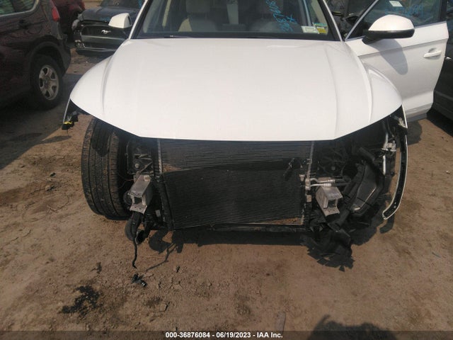 WA1BNAFY1J2036180 Audi Q5 Premium Plus