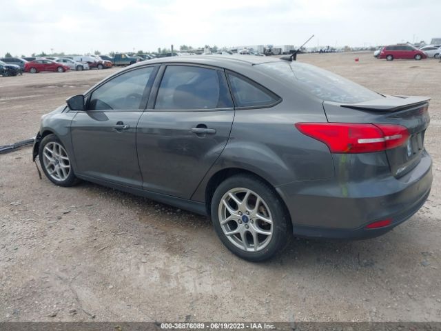 1FADP3F25FL299537 Ford FOCUS SE