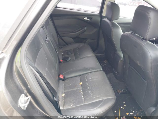 1FADP3F25FL299537 Ford FOCUS SE