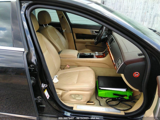 Продаж на аукціоні авто 2009 Jaguar Xf Luxury, vin: SAJWA05B79HR09306, номер лоту: 36876457