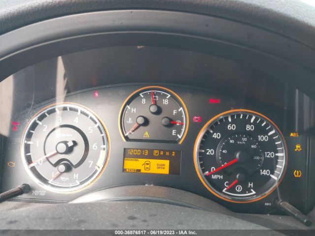 5N1BA0ND0FN622560 Nissan Armada Sl