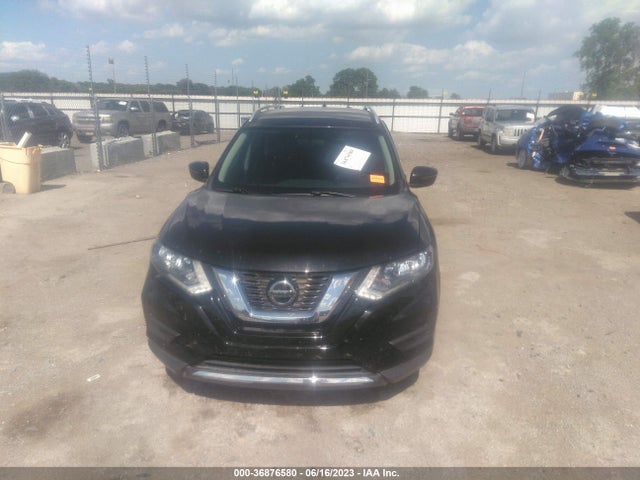 2018 NISSAN ROGUE SV VIN: KNMAT2MT0JP514421