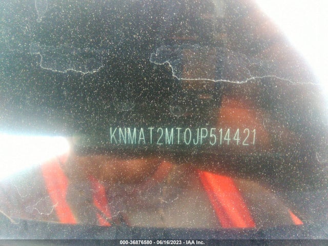 2018 NISSAN ROGUE SV VIN: KNMAT2MT0JP514421