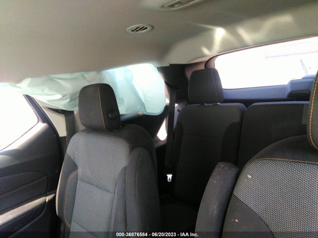 Chevrolet Traverse Lt Cloth 2018 1GNERGKW3JJ186898 Image 4