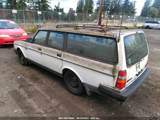 1991 VOLVO 240 SE VIN: YV1AA8850M1898593