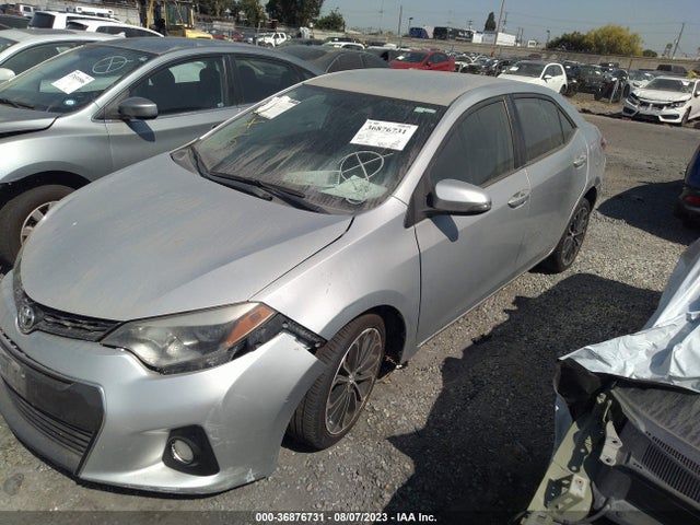 Toyota Corolla L/le/s/s Plus/le Plus 2015 5YFBURHEXFP220147 Image 2