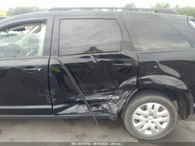 3C4PDCAB9JT518228 Dodge JOURNEY SE