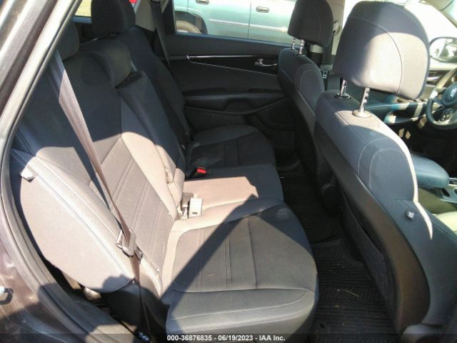 5XYPG4A39HG213853 KIA SORENTO LX