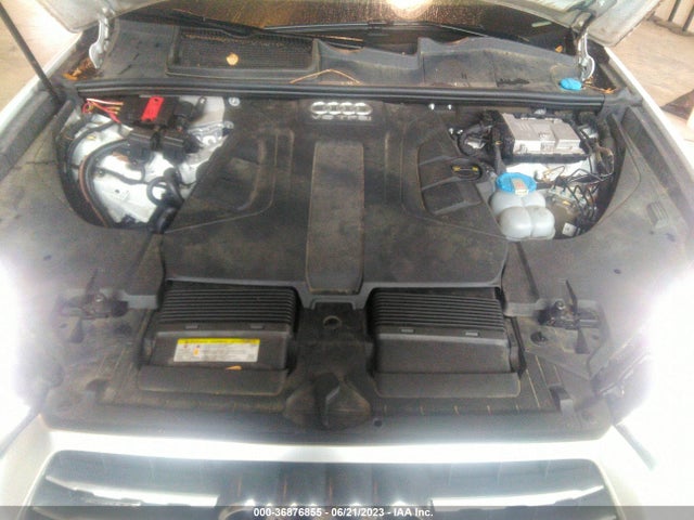 WA1LAAF77HD027294 Audi Q7 Premium Plus