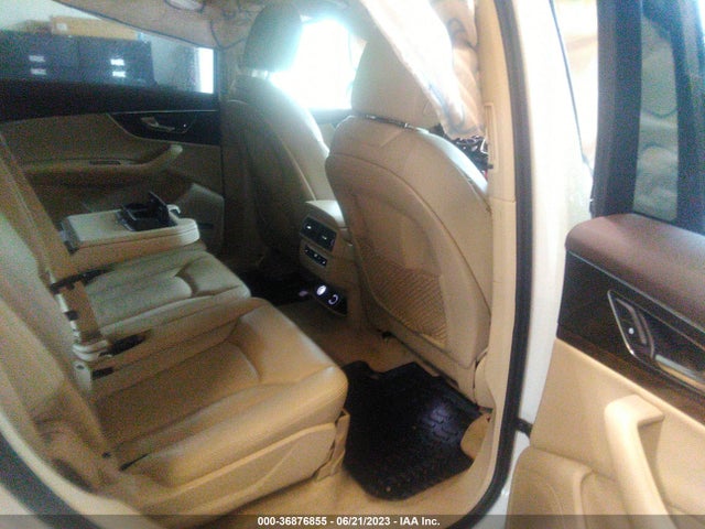 WA1LAAF77HD027294 Audi Q7 Premium Plus