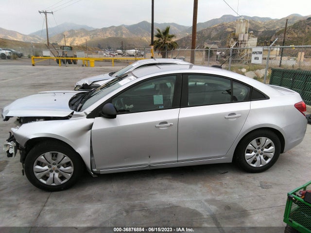 Chevrolet Cruze Limited Ls 2016 1G1PC5SG6G7157930 Image 7